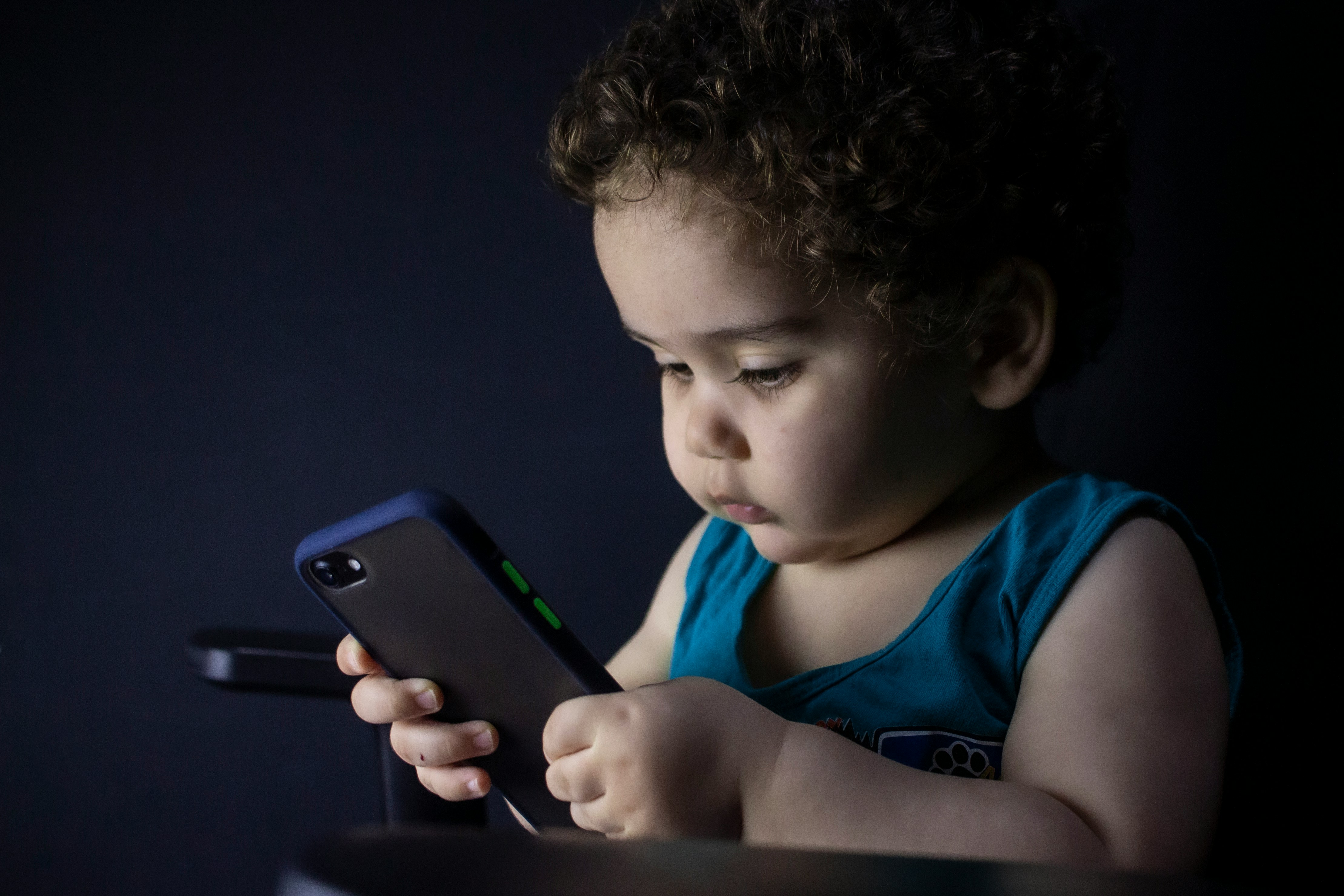 issirc child care mobile phone
